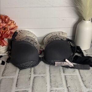 Victoria's Secret Charcoal and Cream Lace Bra